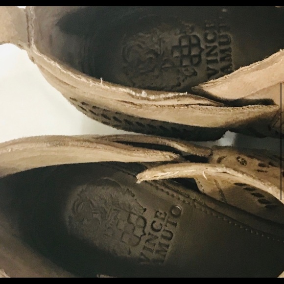 Vince Camuto Perforated suede booties - Picture 3 of 6